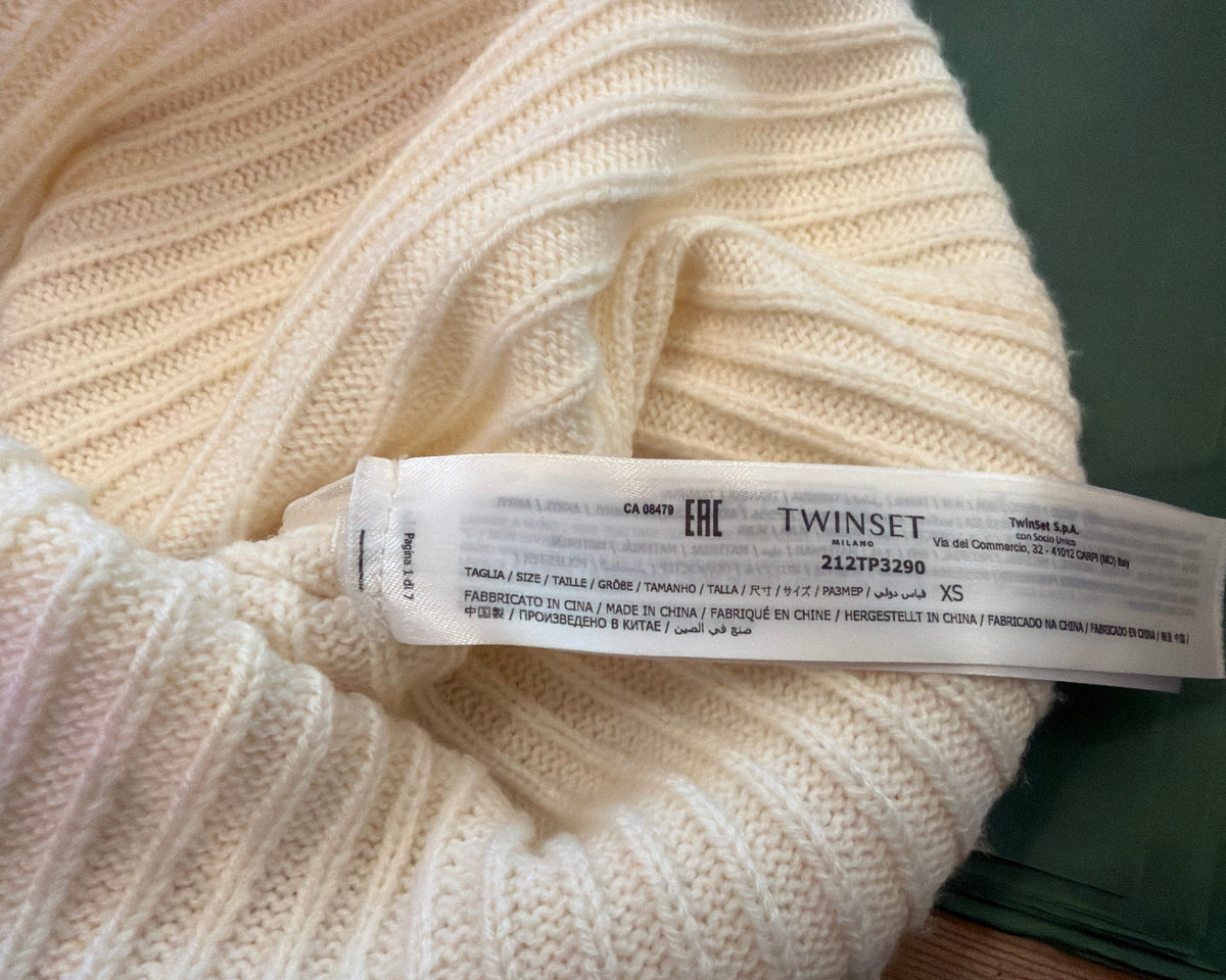 TWINSET RIBBED TURTLENECK SWEATER