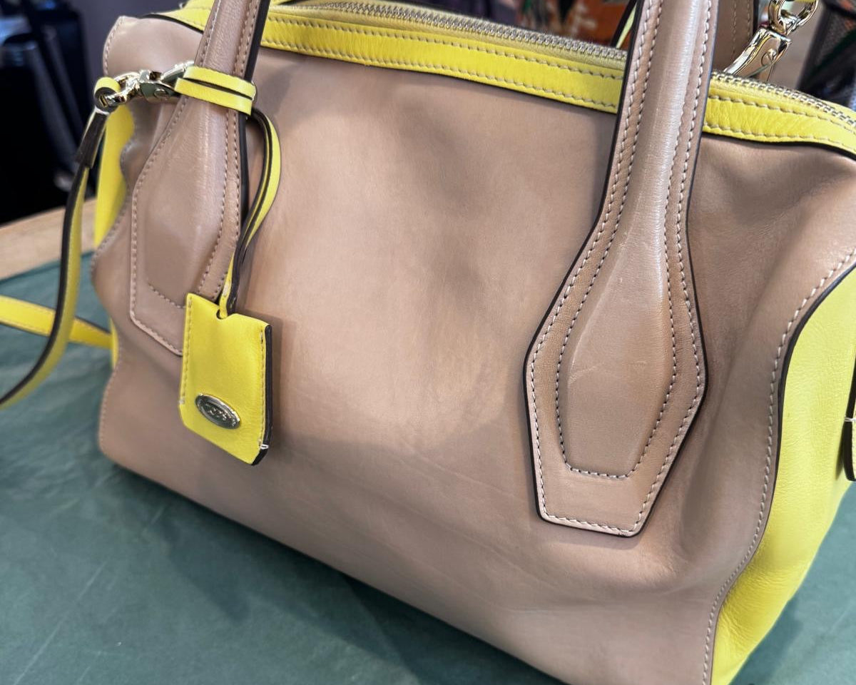 TOD’S TAUPE LEATHER TOTE BAG