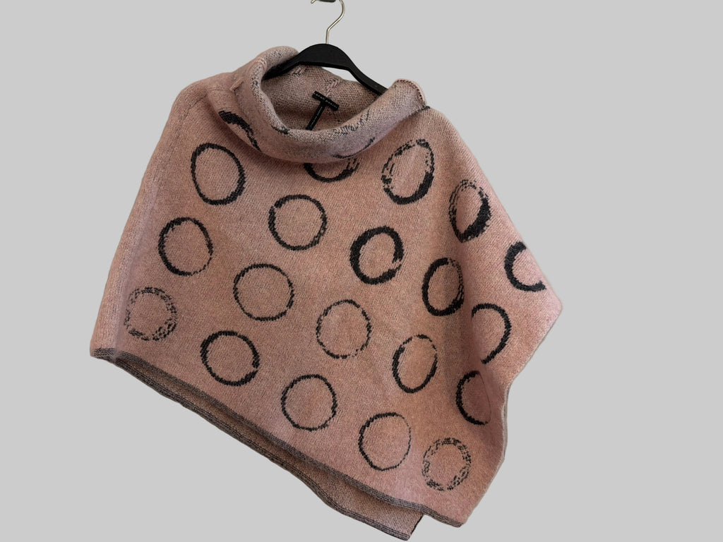 SARAH PACINI KNITTED PONCHO
