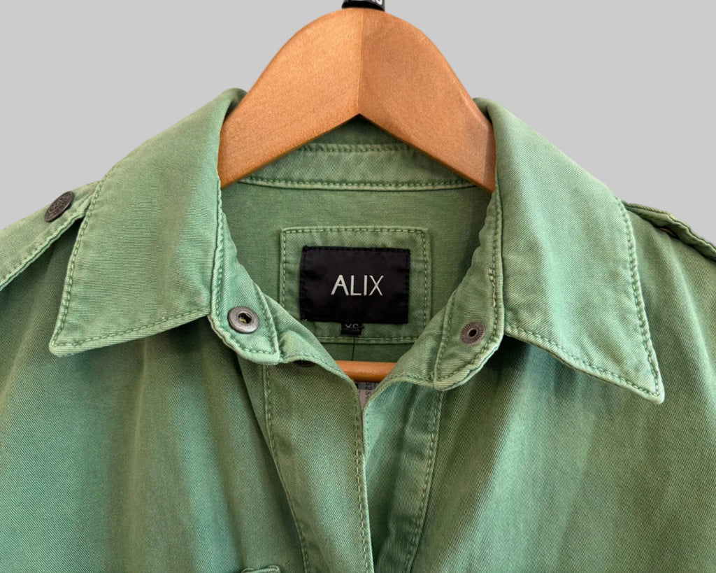 ALIX THE LABEL TOP