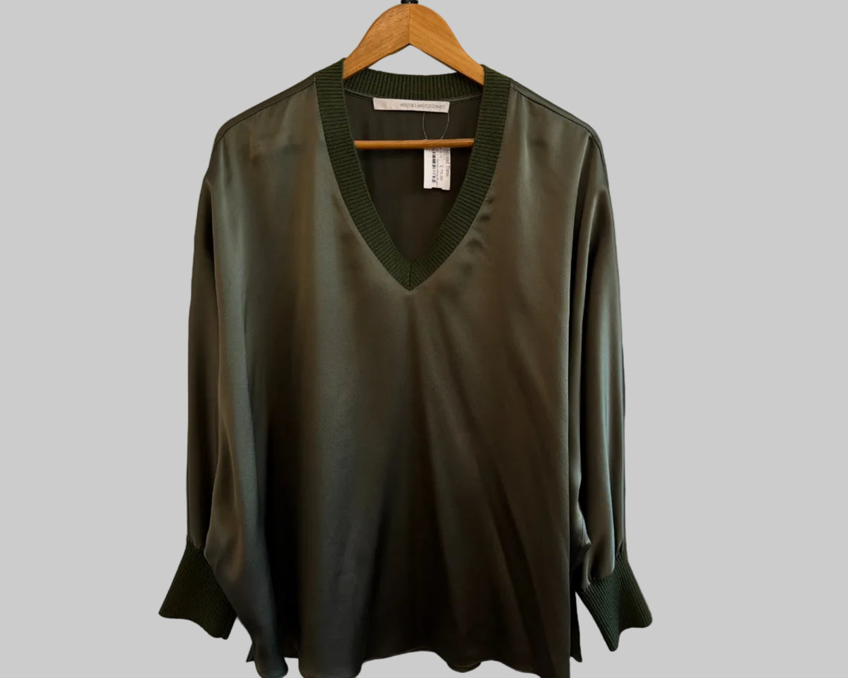 HERZEN’S ANGELEGENHEIT SILK TOP