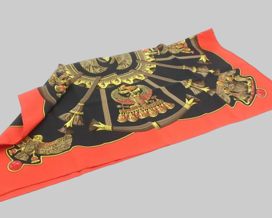 HERMÈS CARRÉ SCARF