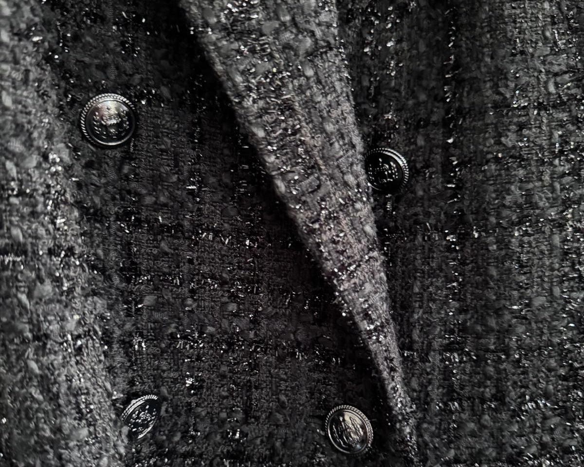 JOSEPH RIBKOFF TEXTURED DOUBLE-BREASTED BLAZER
