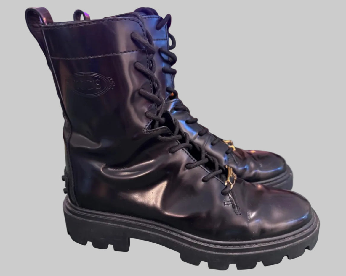 TOD'S BOOTS