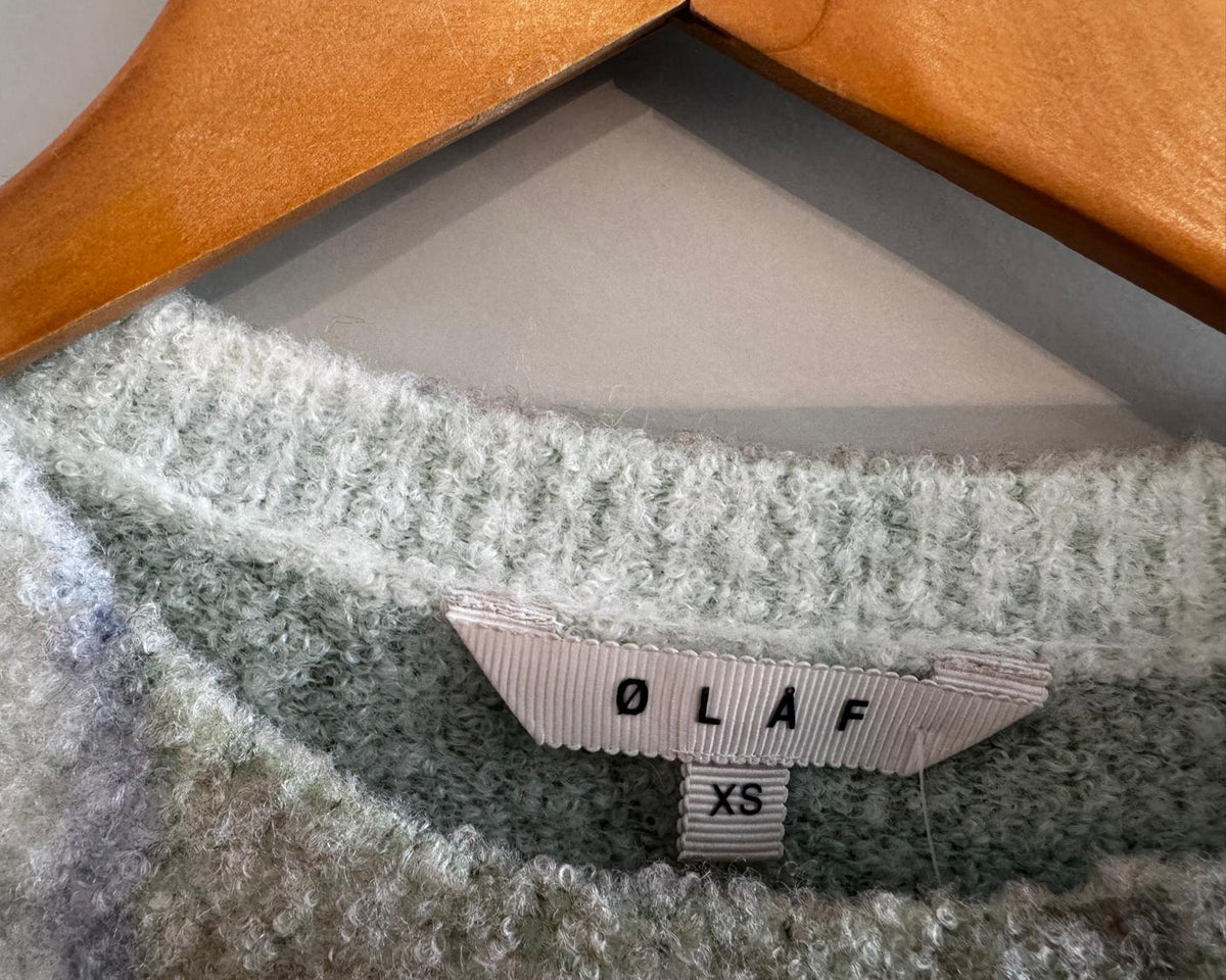ØLÅF PRINT KNIT SWEATER