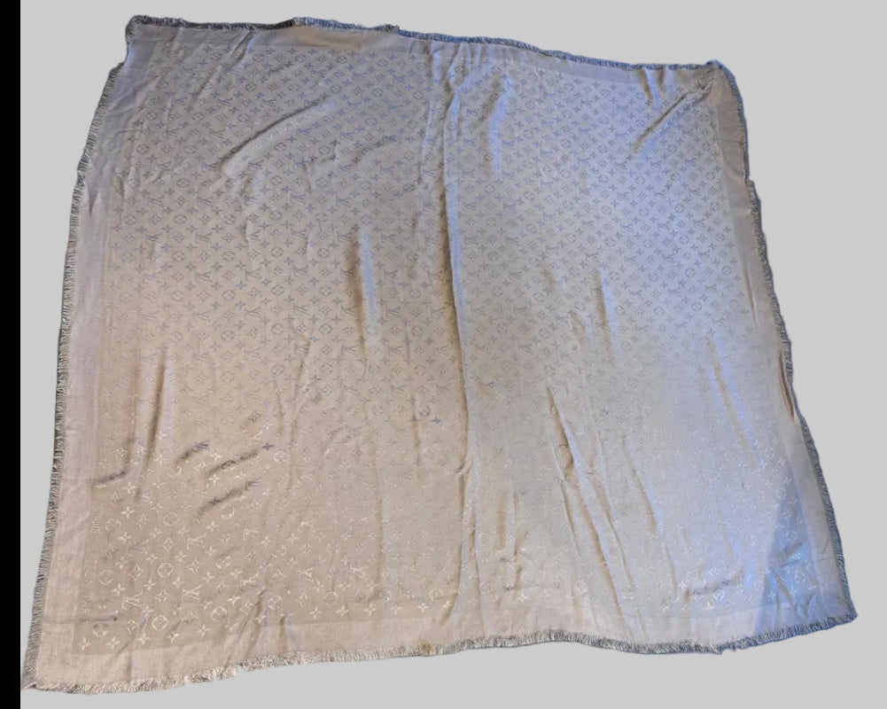 LOUIS VUITTON MONOGRAM SHAWL
