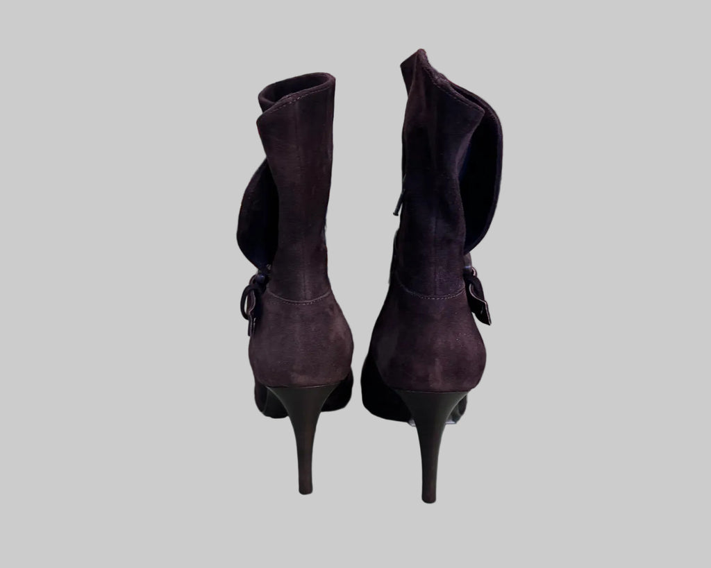 AB DONKERS SUEDE ANKLE BOOTS