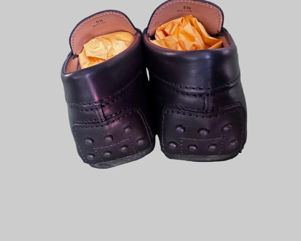 TOD'S LEATHER LOAFER