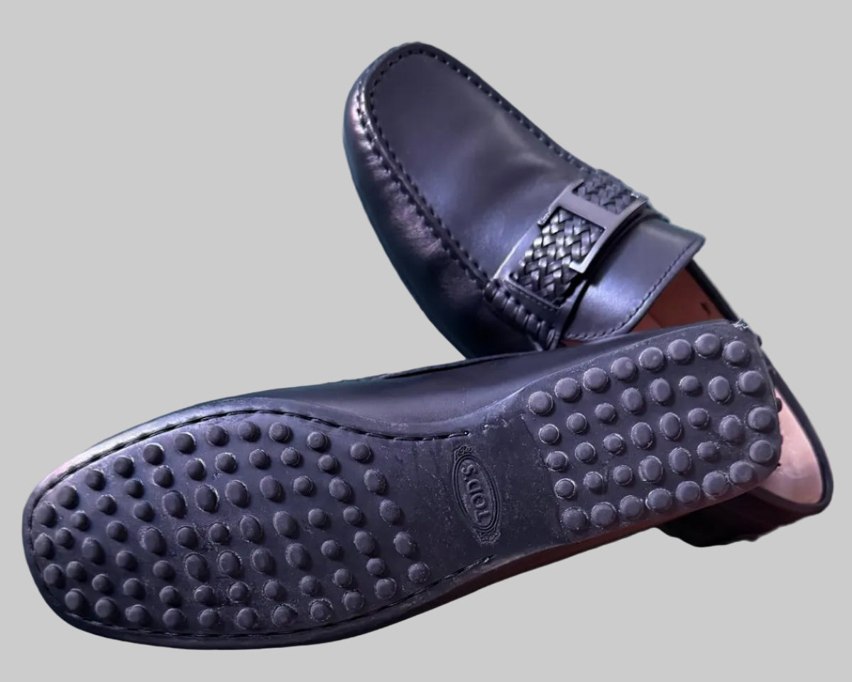 TOD'S LEATHER LOAFER