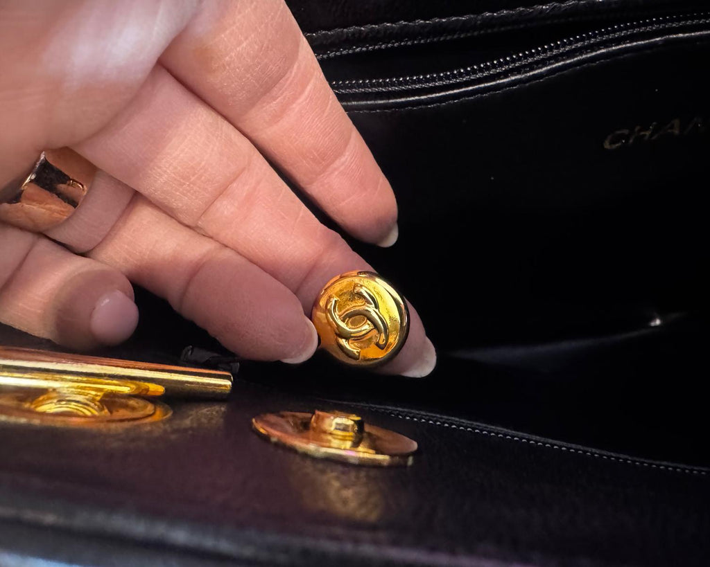 SAC CABAS CHANEL EN CUIR D'AGNEAU